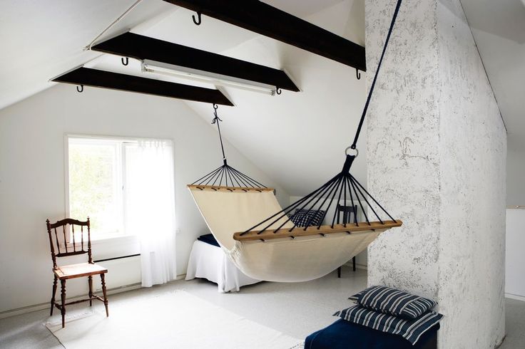 hammock-in-a-scandinavian-bedroom