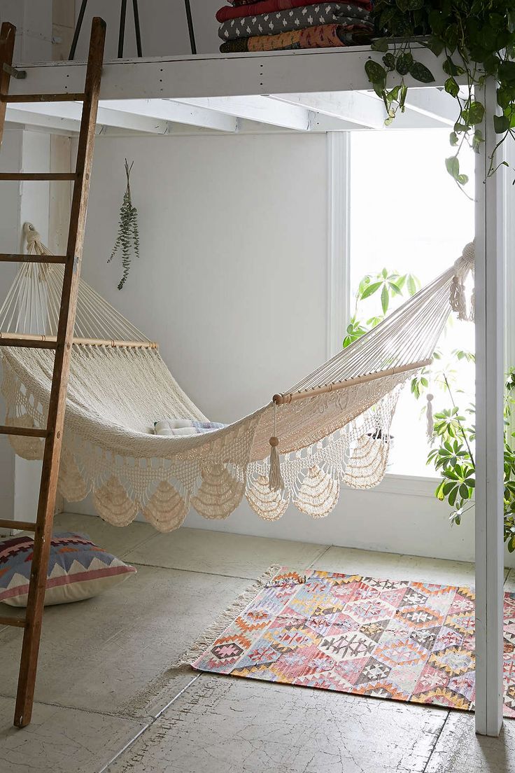 macrame-hammock-from-urban-outfitters