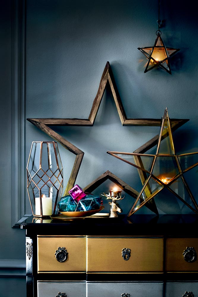 christmas-candles-and-stars-redonline