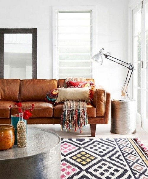i-really-want-this-leather-sofa-and-the-rug-is-awesome-too