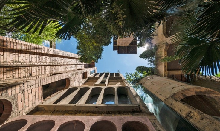ricardo-bofill-la-fabrica-6-1020x610