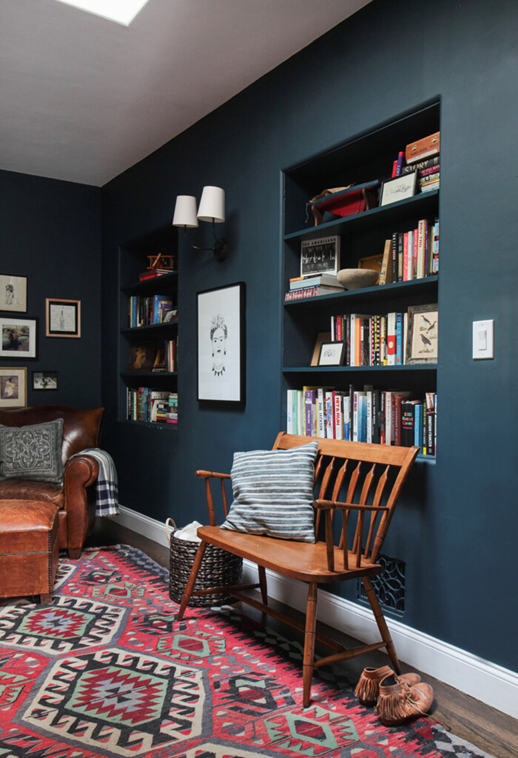 Emily-Henderson_Hague-Blue-Reading-Nook_Leather-Chair_Gallery-Wall_Bookshelves1