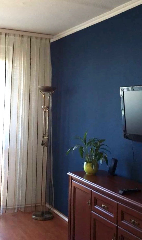 Mariannék kék fala6