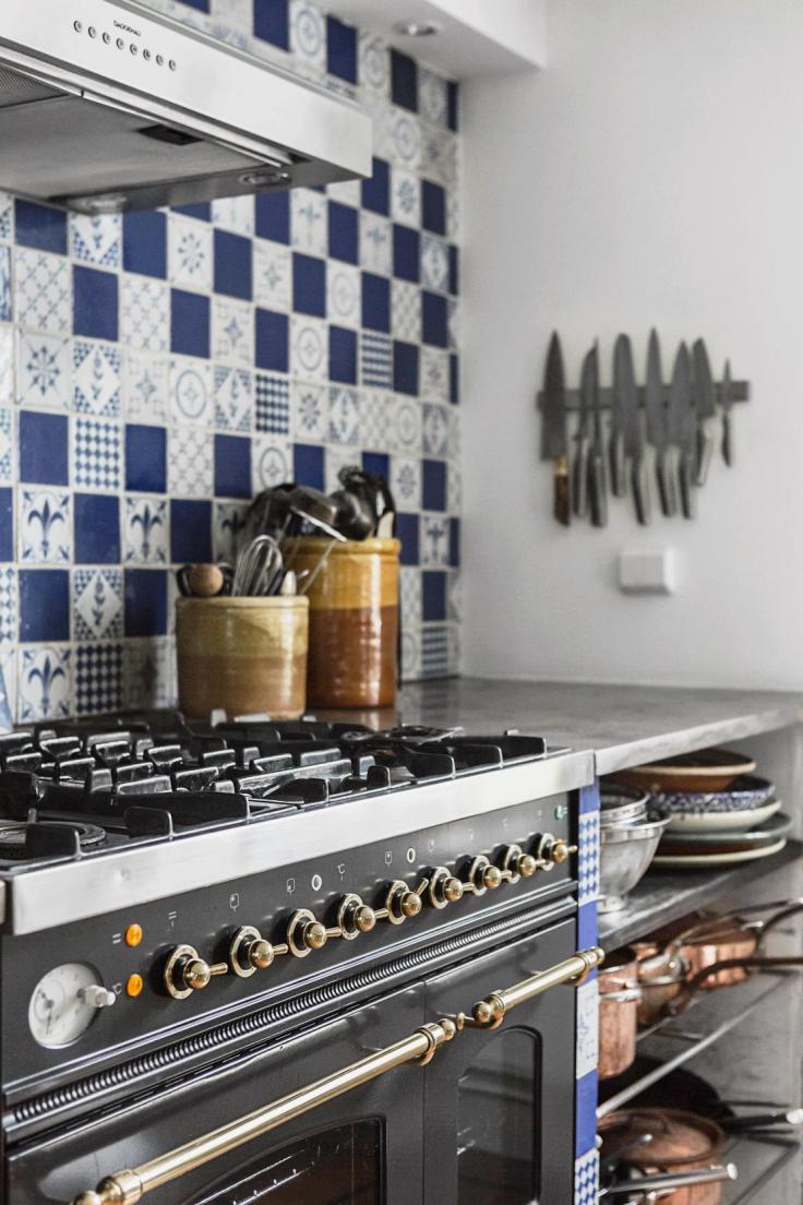 MED81171F66D6004A95A844BDF9018D9B3F