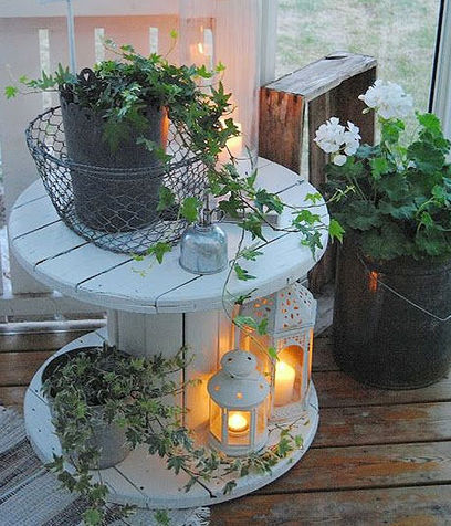 tavolino-autunno_su_vertical_dyn