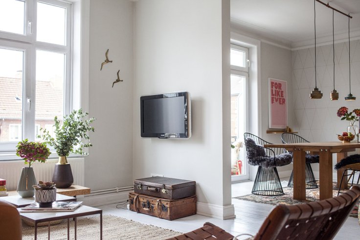 3291124-esszimmer-mit-blick-ins-kinderzimmer-1468179402