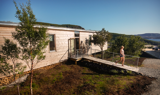 528a8595511c5-modern_vacation_rentals_stokkoya_norway_ext21