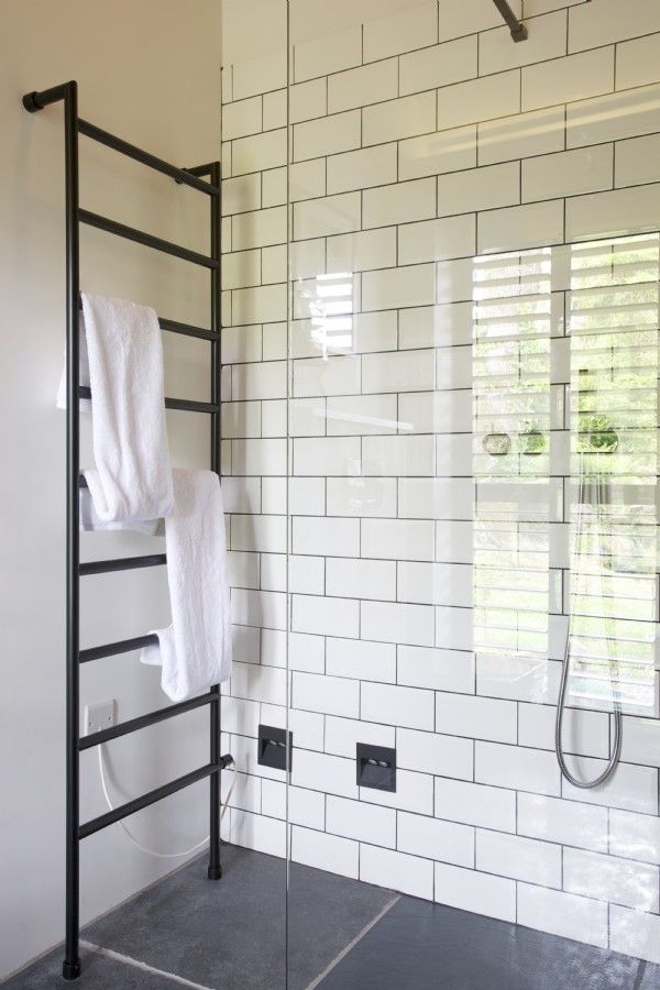 peacock-blue-holne-devon-uk11