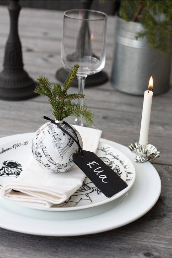 Ornament-Turned-Place-Cards